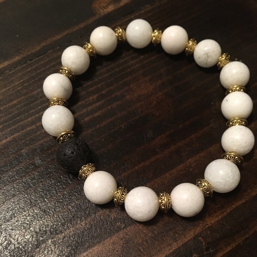 Jade and lava bracelet